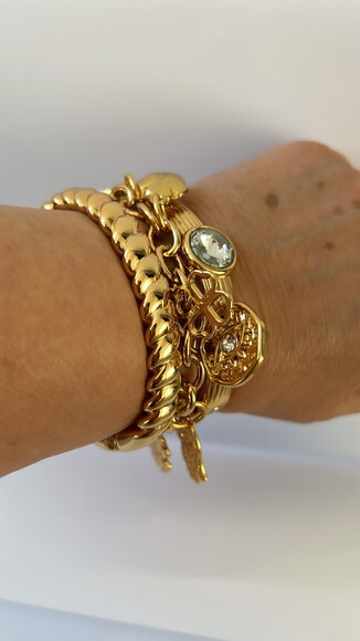 Pulseira Pingentes Dourada