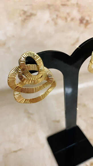 Brinco Arcos Assimetricos Ouro