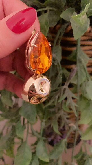 Brinco Pedra Chaton Acrilico Gota com Pingente Dourado