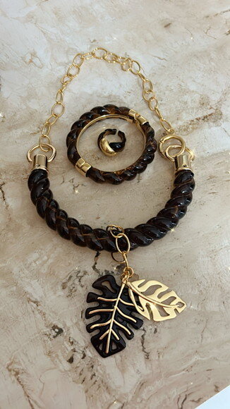 Colar Corda e Folhas Caramelo Dourado