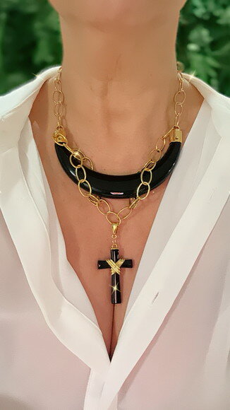 Colar Crucifixo Black