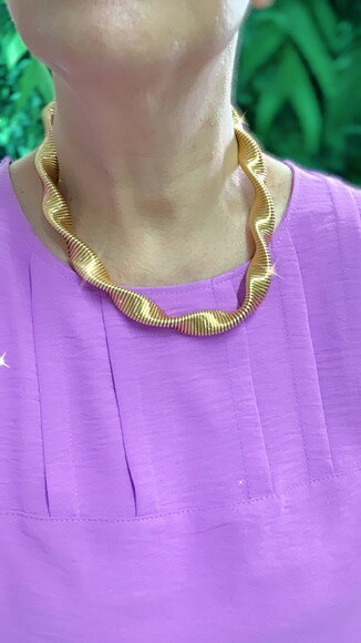 Colar Onda Dourado