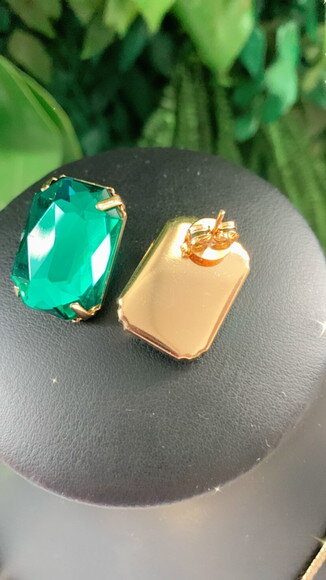 Conjunto Colar e Brinco Chaton Verde