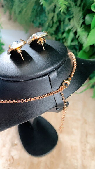 Conjunto Colar e Brinco Chatons Coloridos e Strass