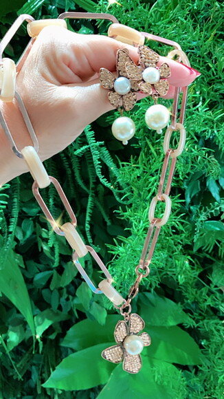 Conjunto Colar e Brinco Flor Perola Rosê