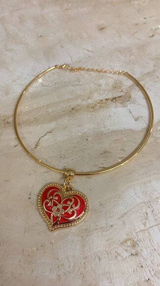 Gargantilha Coração Vermelho Dourado