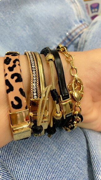 Look Onça Ouro Preto Coração Dourado