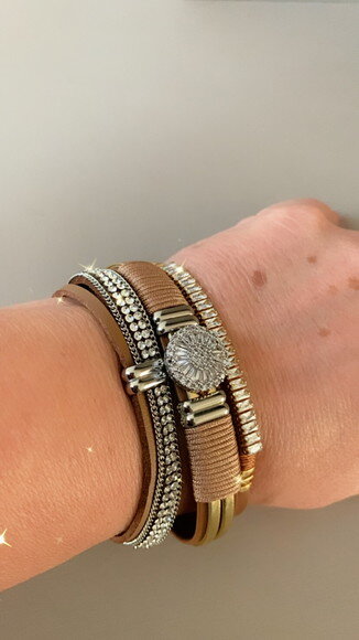 Look Zircônias e Strass