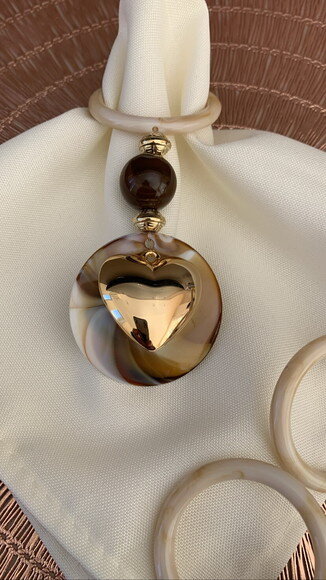 Porta Guardanapo Coração Dourado