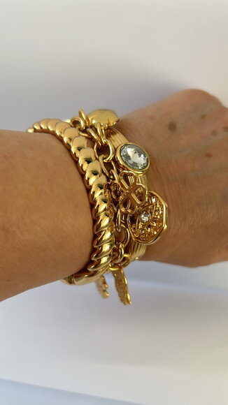 Pulseira Pingentes Dourada