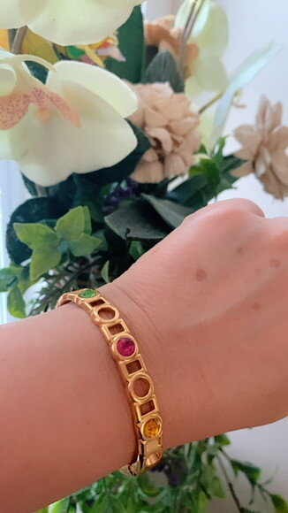 Pulseira Vazada Ouro com Strass Colorido