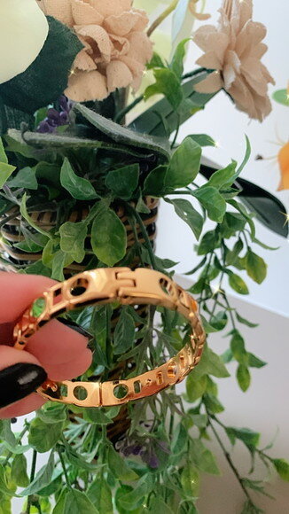 Pulseira Vazada Ouro com Strass Colorido
