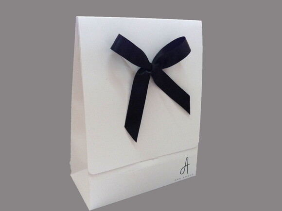 Sacola de Papel Personalizada 15x20x7cm