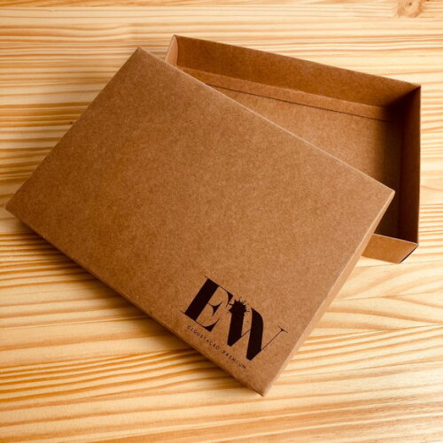 Caixa Tampa Solta 24x17x04cm Kraft