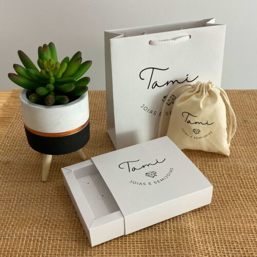 Kit de Entrega de Acessórios Personalizado