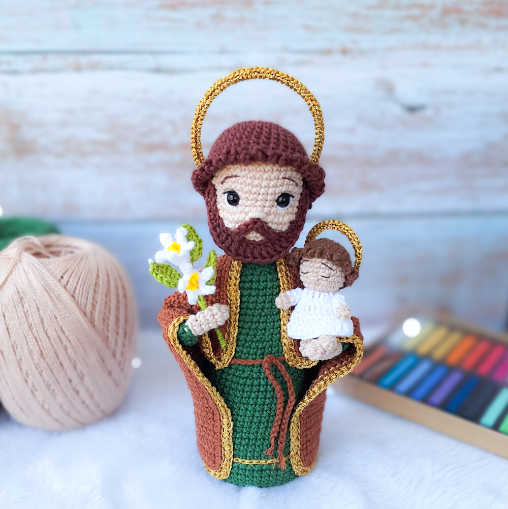 Santinho Amigurumi / São José