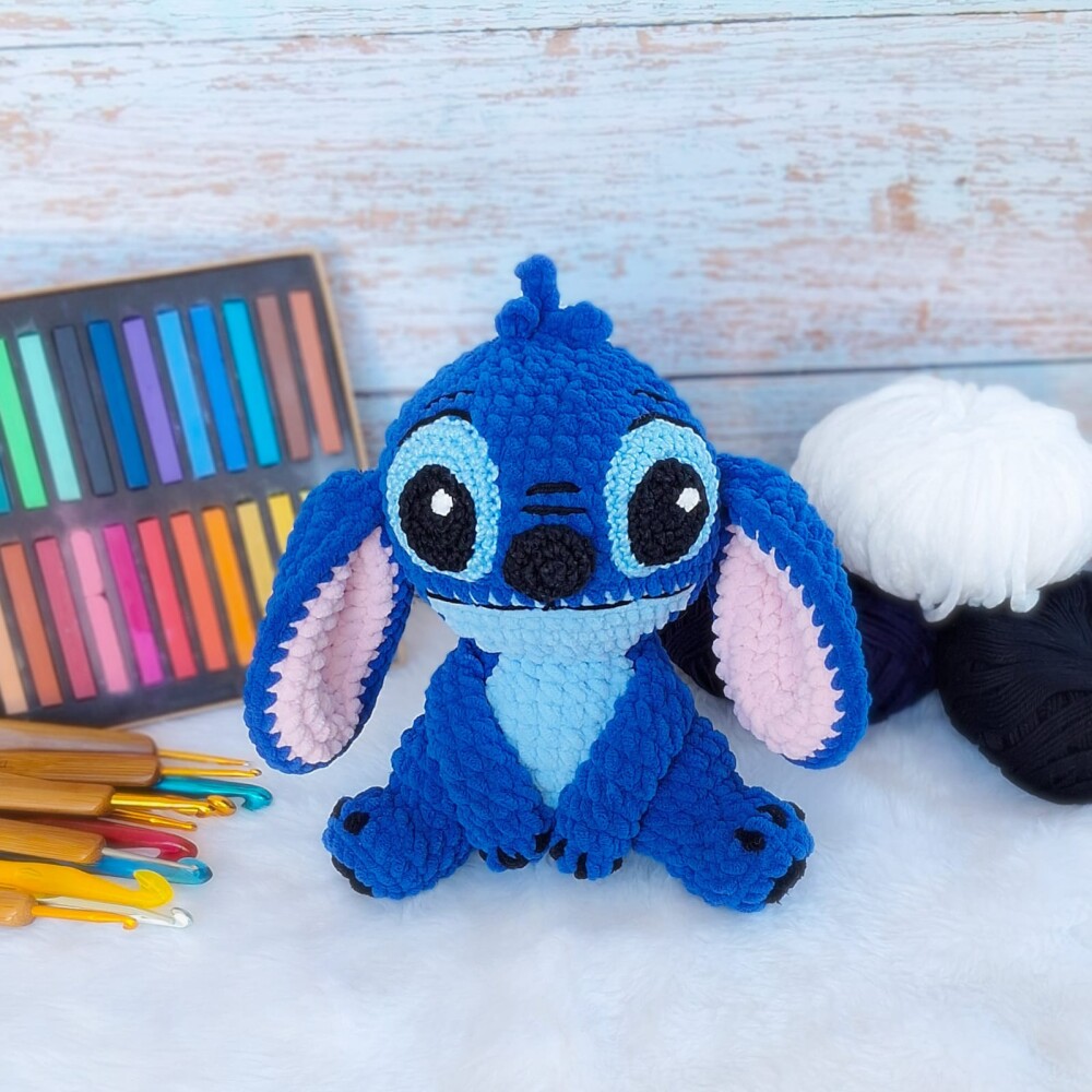 Amigurumi inspirado no personagem Stitch