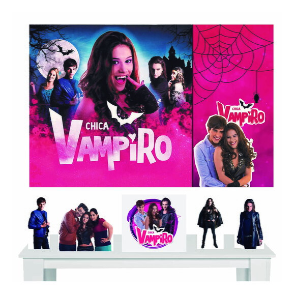 Painel de Festa e Totem Chica Vampiro - 1,50x1,00m
