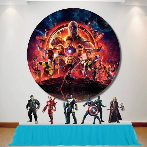 Kit Vingadores Guerra Infinita Painel Redondo e Totem