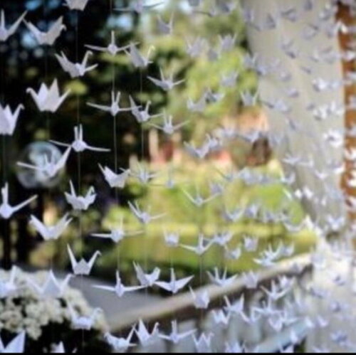 15 Fileiras de Origami Tsurus Coloridos