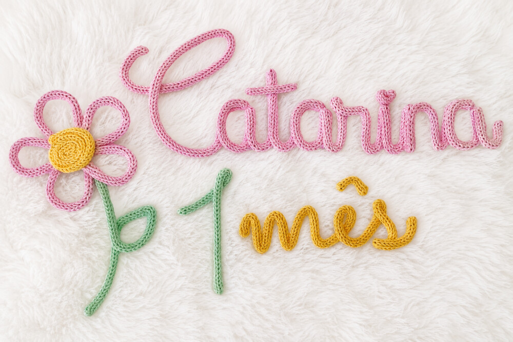 Kit Mesversário Tricotin Clássico Menina + Nome