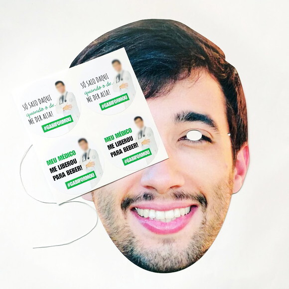 Kit 30 Máscaras de Foto de Rosto e 40 Adesivos 8x8 - Formatura