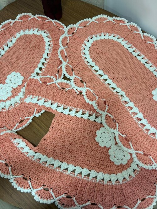 Conjunto de Crochê Redondo para Banheiro | Rosa e Branco