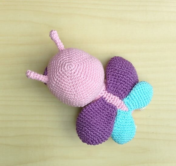 Borboleta Tina Amigurumi - Jardim Encantado