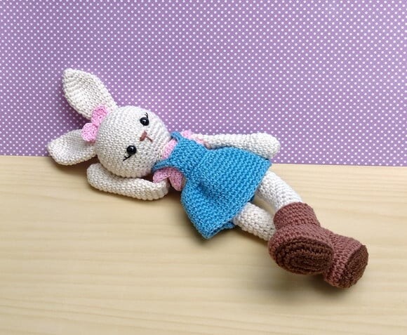 Coelha Milly Amigurumi