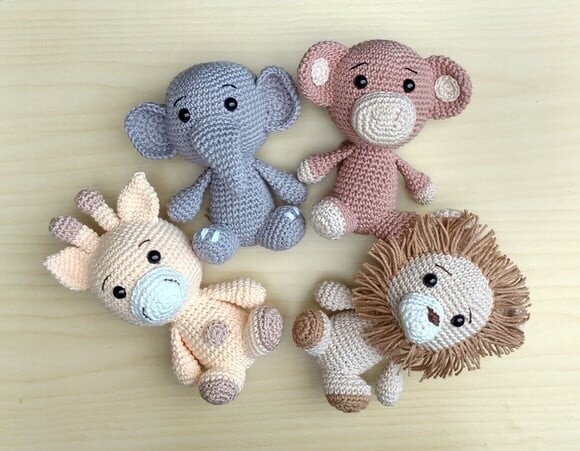 Combo Safári Leão Jujuba-elefante-girafa-macaco Amigurumi