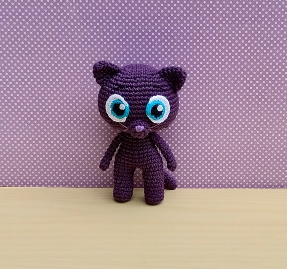Bartleby Amigurumi - Vera e o reino Arco-íris