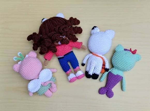 Kit a Casa Mágica da Gabby com 5 Personagens Amigurumi