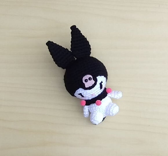 Kuromi (Hello Kitty) Amigurumi