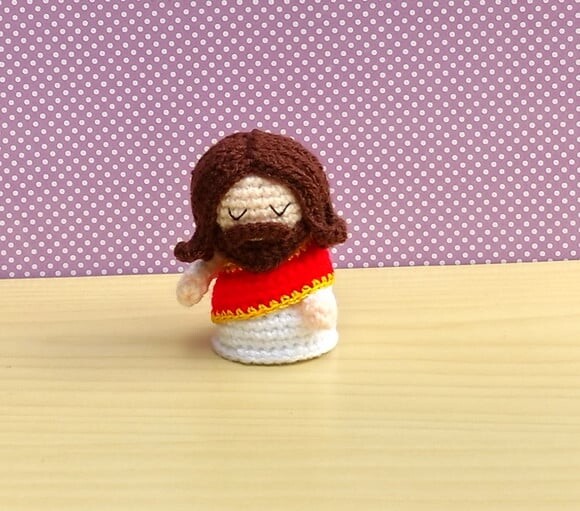 Mini Jesus Amigurumi