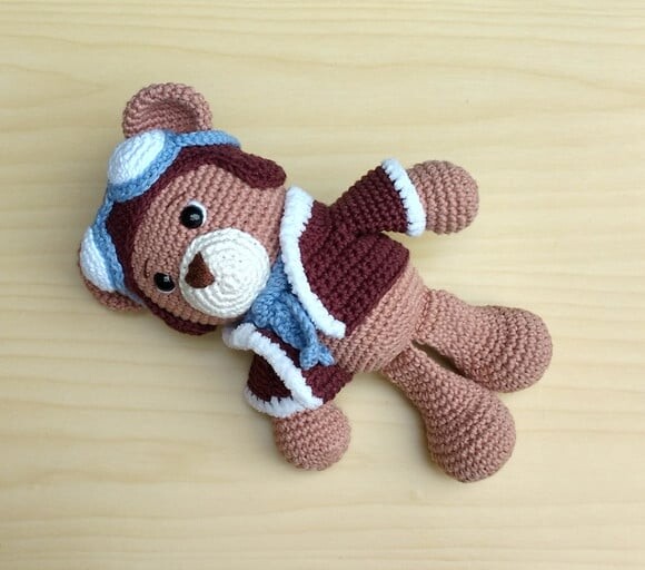Urso Aviador Álvaro Amigurumi