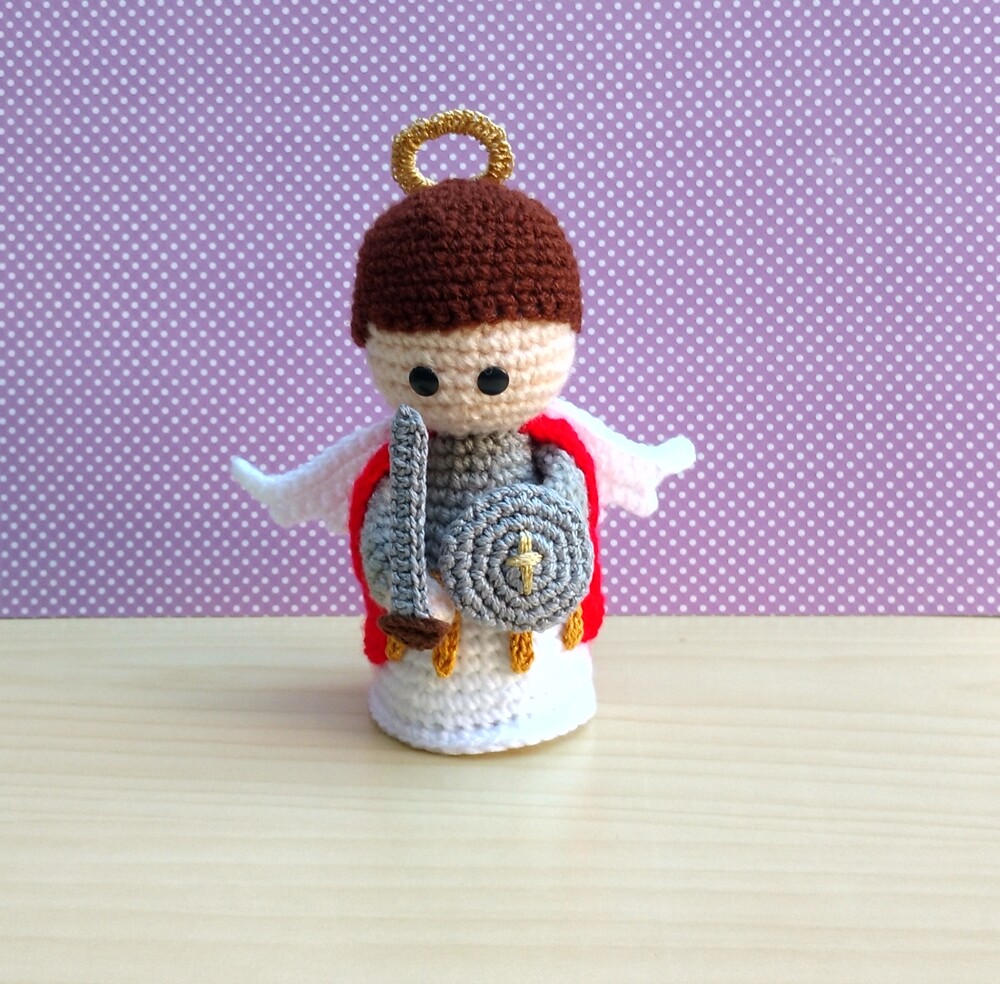 São Miguel Arcanjo Amigurumi