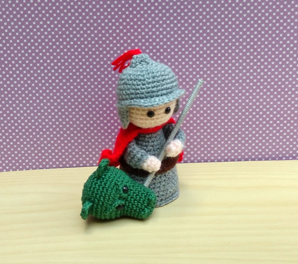 São Jorge Amigurumi
