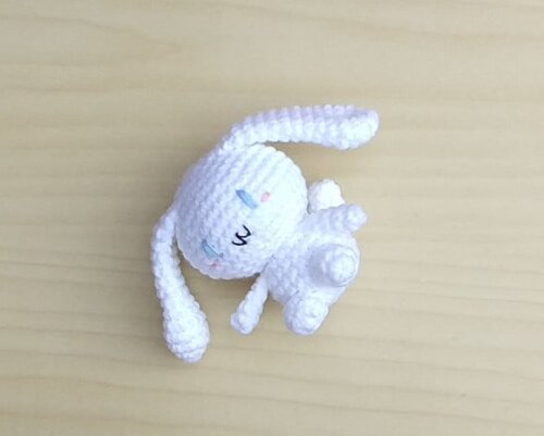 Cinnamoroll (Hello Kitty) Amigurumi