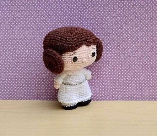 Leia (funko) Amigurumi