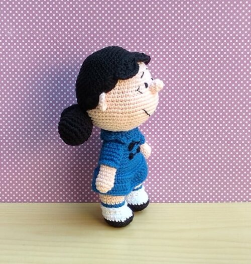Lucy Van Pelt (Snoopy) amigurumi