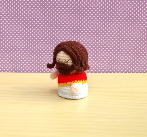 Mini Jesus Amigurumi