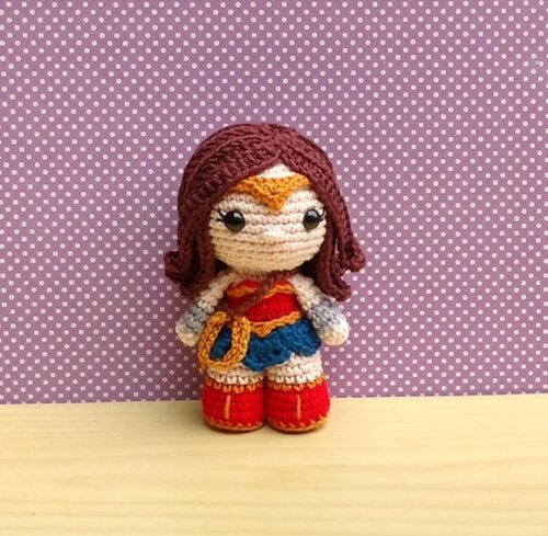 Mulher Maravilha Amigurumi