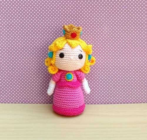 Princesa Peach ( Mario Bros - Game) Amigurumi