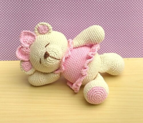 Ursa Charlote Amigurumi