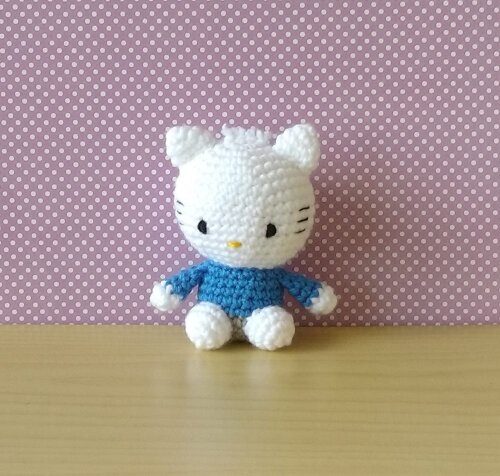 Dear Daniel (Hello Kitty) Amigurumi