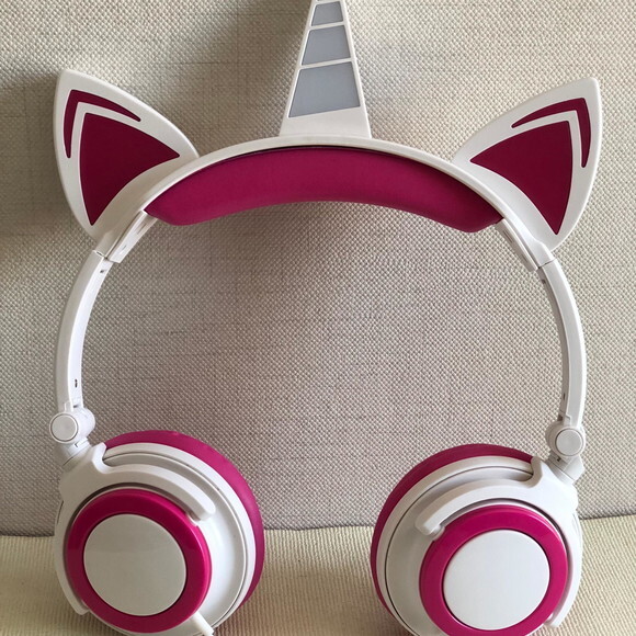 Fone de ouvido Unicornio com Led