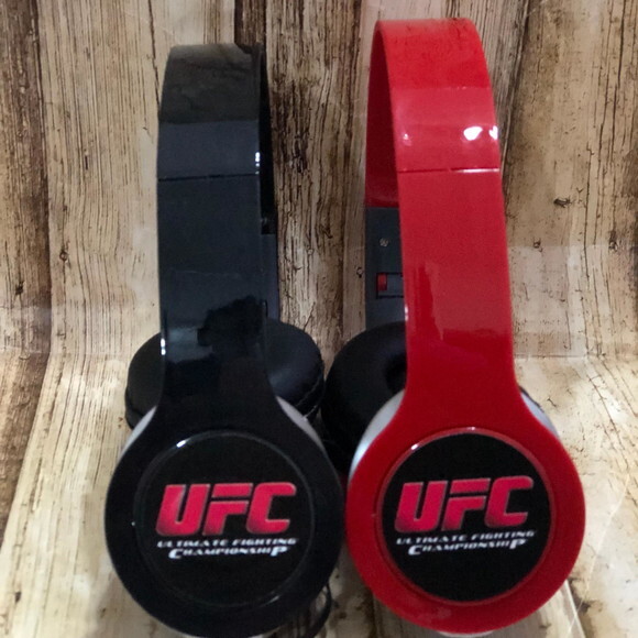Kit 20 Ubidades Ufc Fone de Ouvido Personalizado