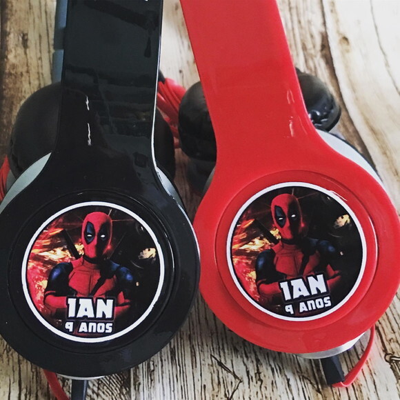 Kit 20 Unidades Dead Pool Fone de Ouvido