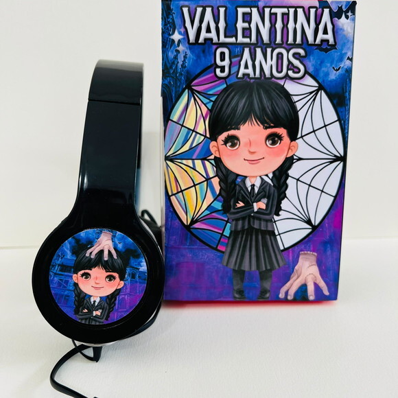 Kit 20 Unidsades Wandinha Fones com Caixinha Personalizados