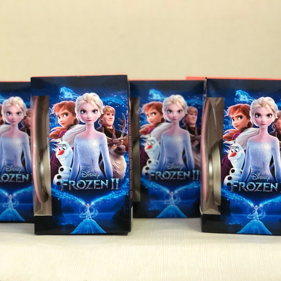 Kit com 20 Unidades Frozen Fones Personalizados e Caixinhas